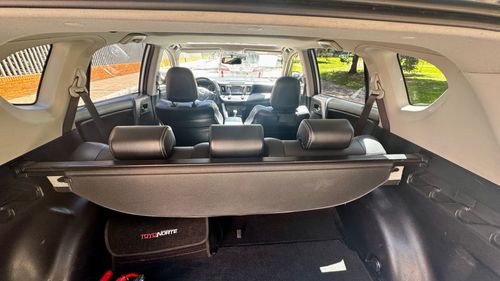 TOYOTA RAV4 2.5 STREET 2017 