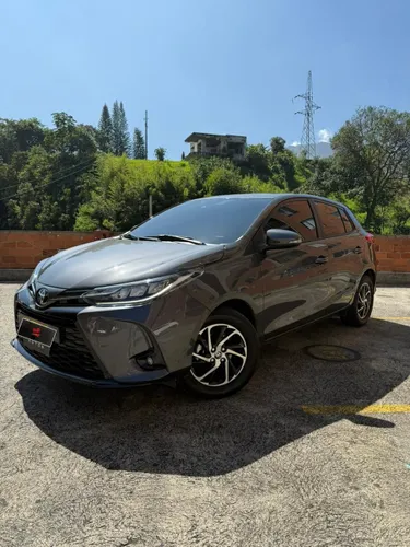 TOYOTA YARIS S