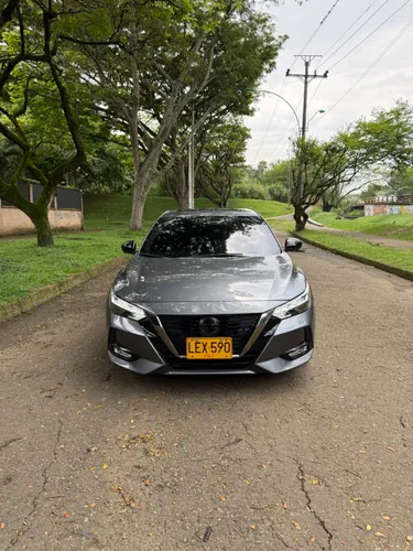 Nissan Sentra 2023 exclusive 
