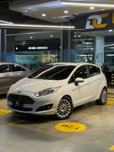 FORD FIESTA TITANIUM  HATCHBACK TP 1.6 2015