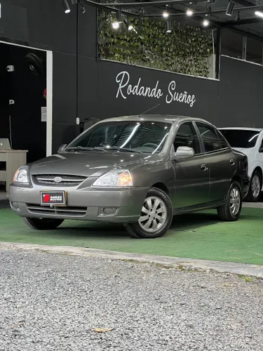 KIA RIO STYLUS LS MECANICO 2011 
