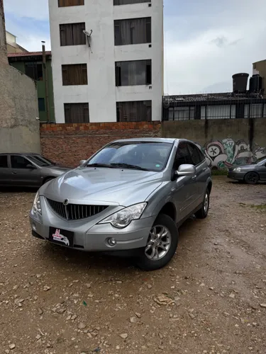 Ssanyong actyon 2013 gasolina 4x2