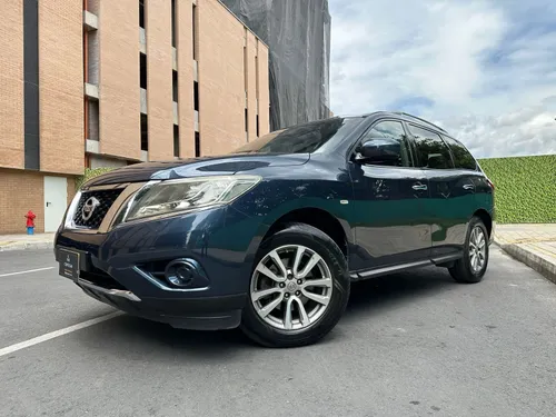 Nissan Pathfinder Advance 2015