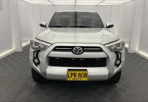 Toyota 4Runner 4.0 SR5 FI 2023