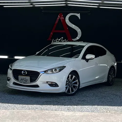 Mazda 3 Touring 2018 2.0