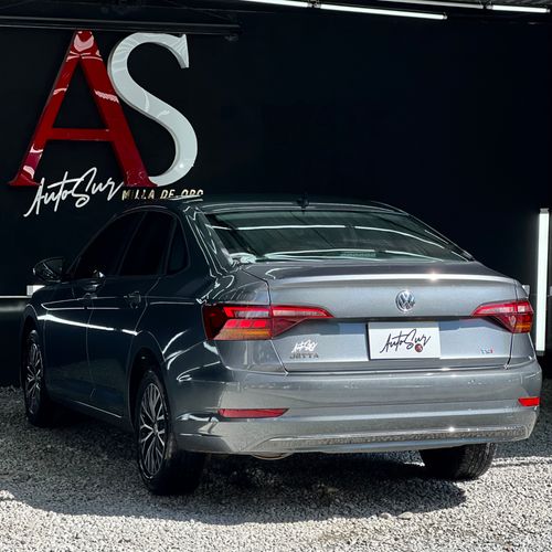 Volkswagen Jetta Comfortline 2020 1.4