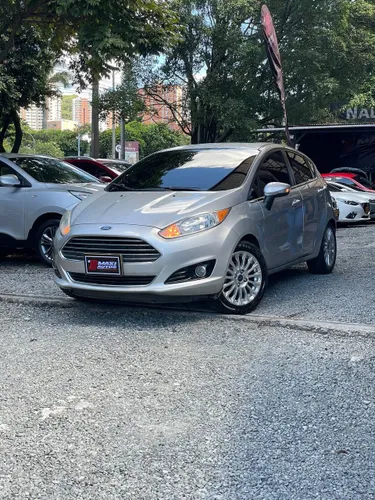 FORD FIESTA TITANIUM 2014 TRIPTONIC 1.600L PLATA 82.500KMS