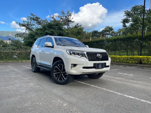 TOYOTA PRADO TXL