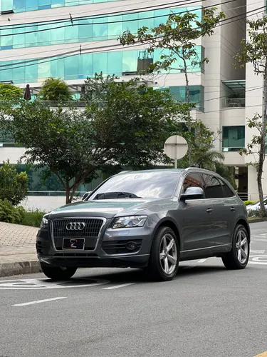 Audi Q5 TDI S-Tronic Luxury 2.0cc  