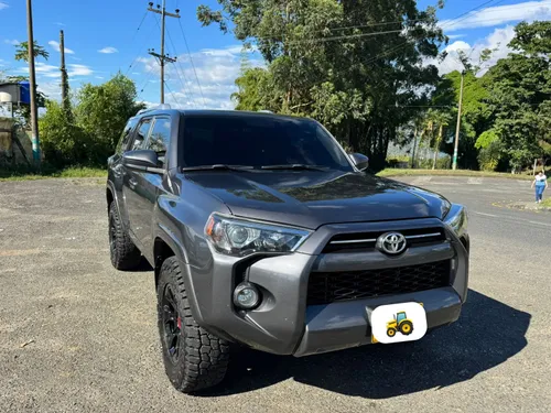 Toyota 4Runner SR5 FI 2020 segunda serie 