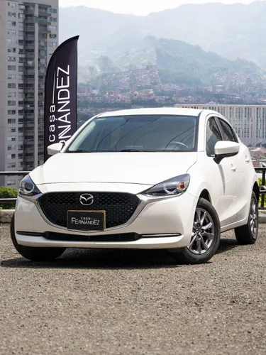 Mazda 2 Touring Mecnico 2022