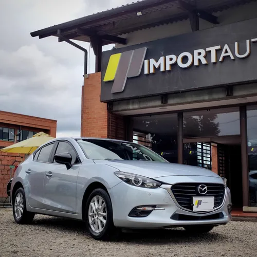 Mazda 3 Touring 2.0 2018