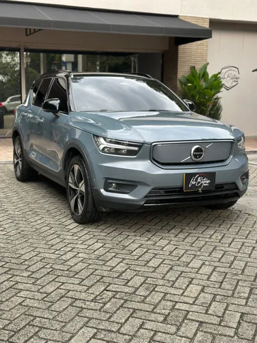 Volvo XC40 P8 AWD