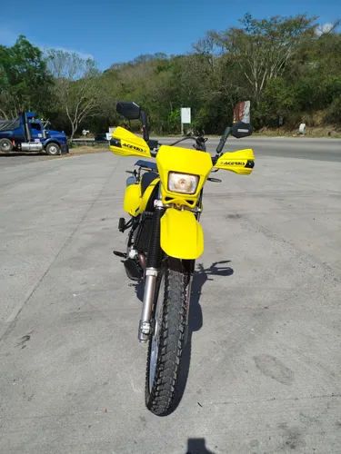 SUZUKI DR650 2019