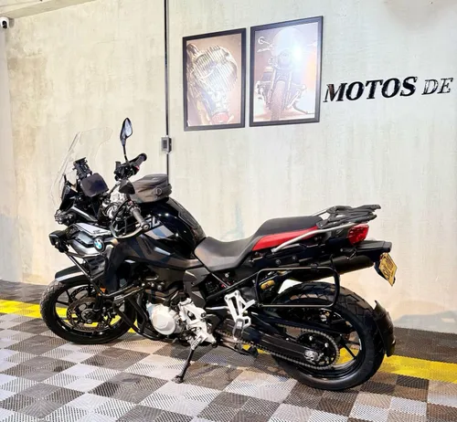 BMW 750 Gs 