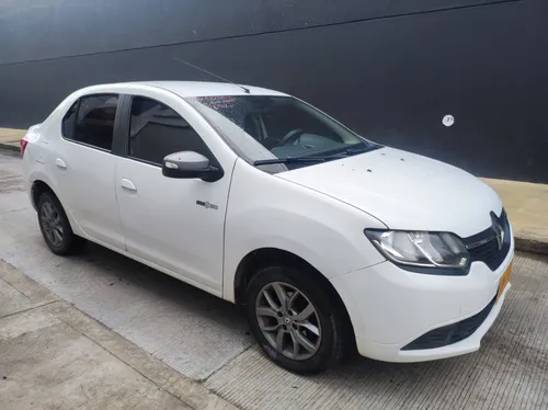 Renault Logan 1.6 Night  Day 2018