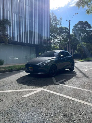 Mazda 2 Touring Carbon Edition