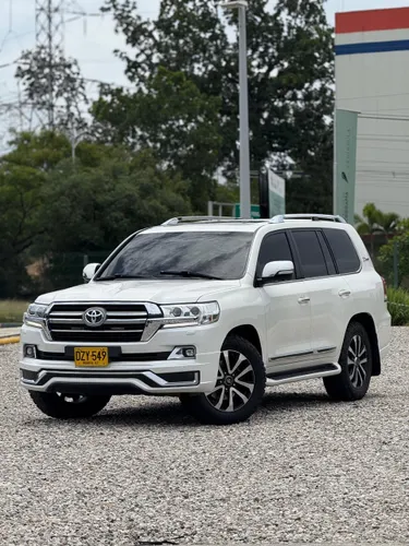 Toyota Sahara LC200 2018 VXR IMPERIAL