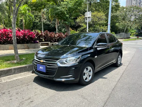 Chevrolet Onix LT  Mt 1.0L turbo 