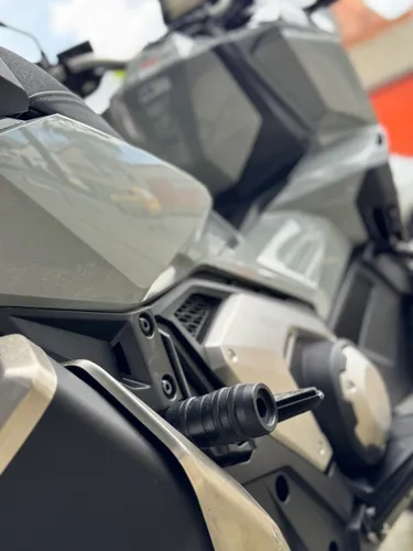 HONDA X-ADV 750