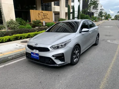 Kia CERATO PRO 1.6 At 2021 