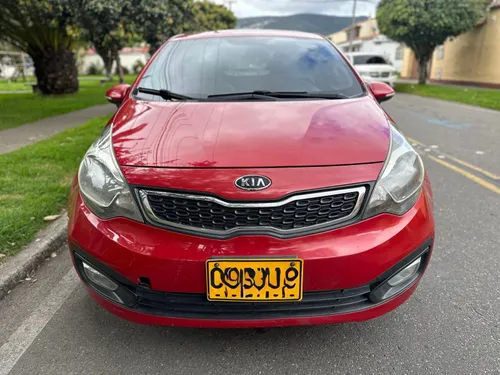 KIA RIO 2013