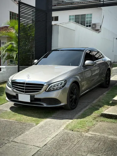 Mercedes Benz Clase E 200 BLINDADO