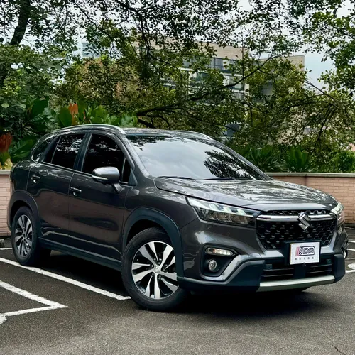 Suzuki S cross 2023