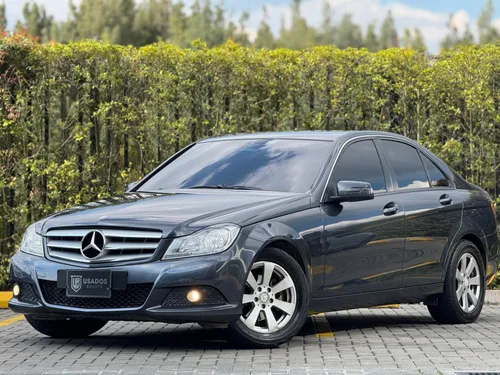 MERCEDES BENZ C180 CGI -2013-