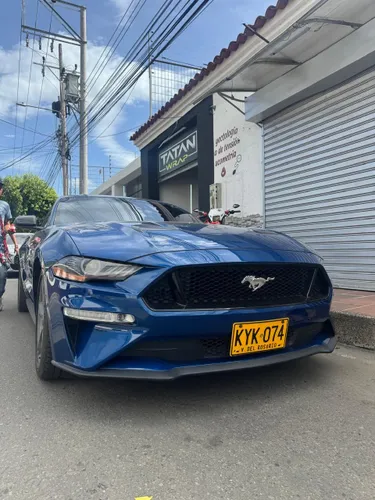 FORD MUSTANG 2022