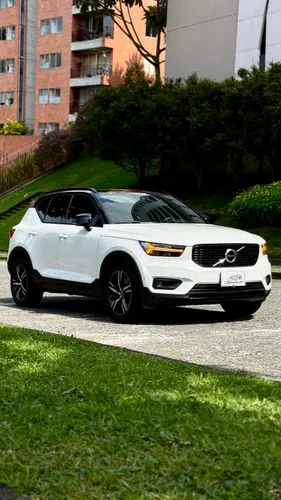 Volvo xc40 T5 Rdesing 