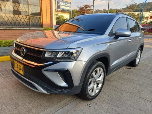 Volkswagen Taos 250 TSI Comfortline