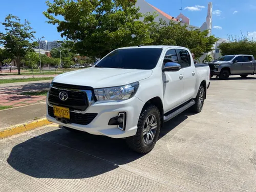 Toyota Hilux 2019 mecanica excelente estado