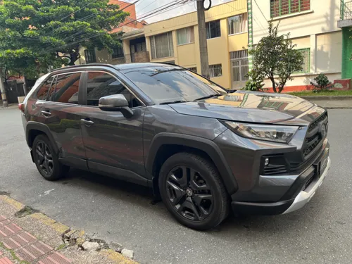 TOYOTA RAV4 XROAD 2.5 GASOLINA 2022