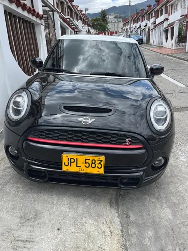 MINI F55 Cooper S 2020