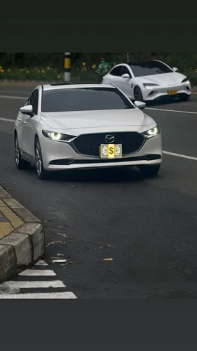 MAZDA 3 GRAND TOURING LX  2021  