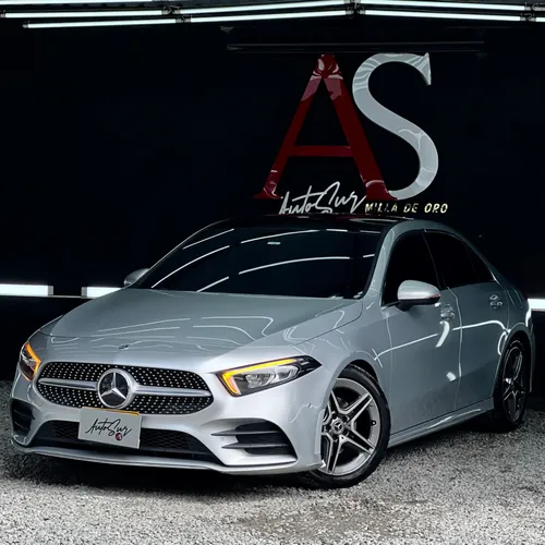 Mercedes Benz A200 2022 1.4