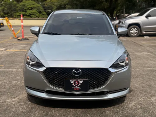  MAZDA 2 TOURING AT