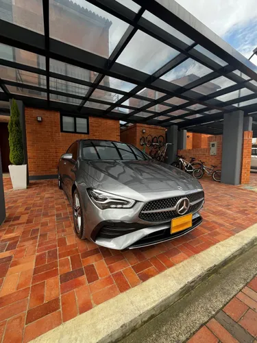 Mercedes Benz cla200 2024 gasolina 