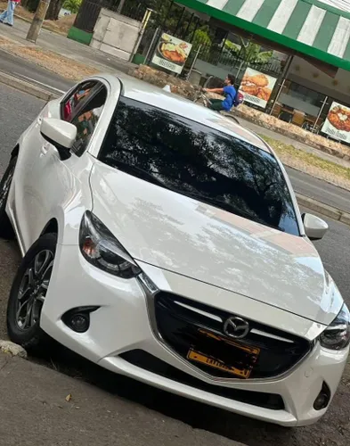 Mazda 2 gran touring 2017