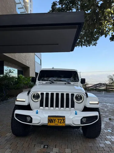 Jeep wrangler Sahara hybrida 4ex 2023