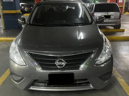 Nissan Versa 1.6 Advance