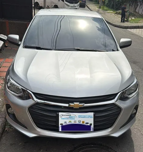 CHEVROLET ONIX TURBO 2022 AUTOMATICO FULL EQUIPO