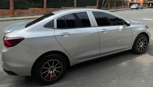 CHEVROLET ONIX TURBO 2022 AUTOMATICO FULL EQUIPO