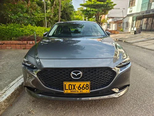 Mazda 3 Touring Hibrido 2024