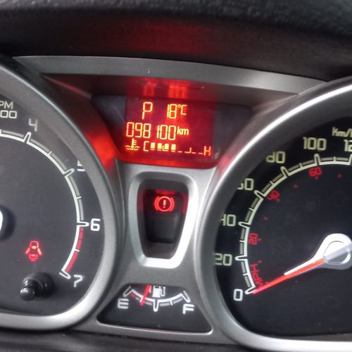 FORD FIESTA 2013