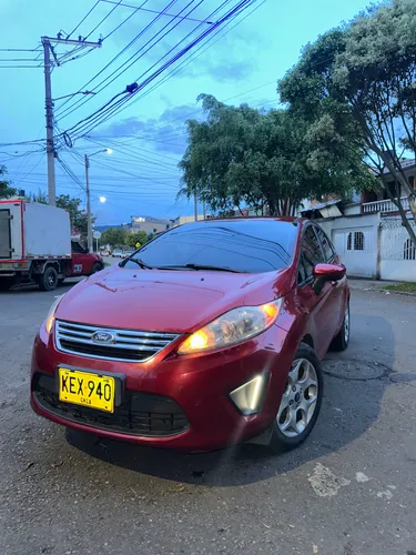 FORD FIESTA 2013