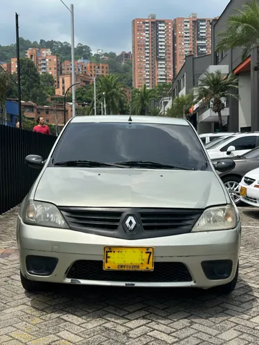 RENAULT LOGAN 1.400 cc AA MOD 2010