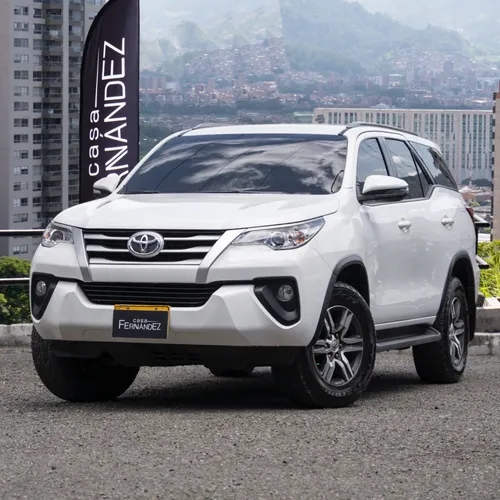 Toyota Fortuner 2.7 Sr 2018 