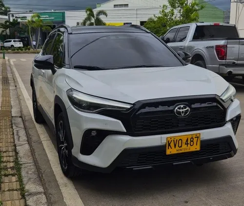 TOYOTA COROLLA CROSS GR MODELO 2023